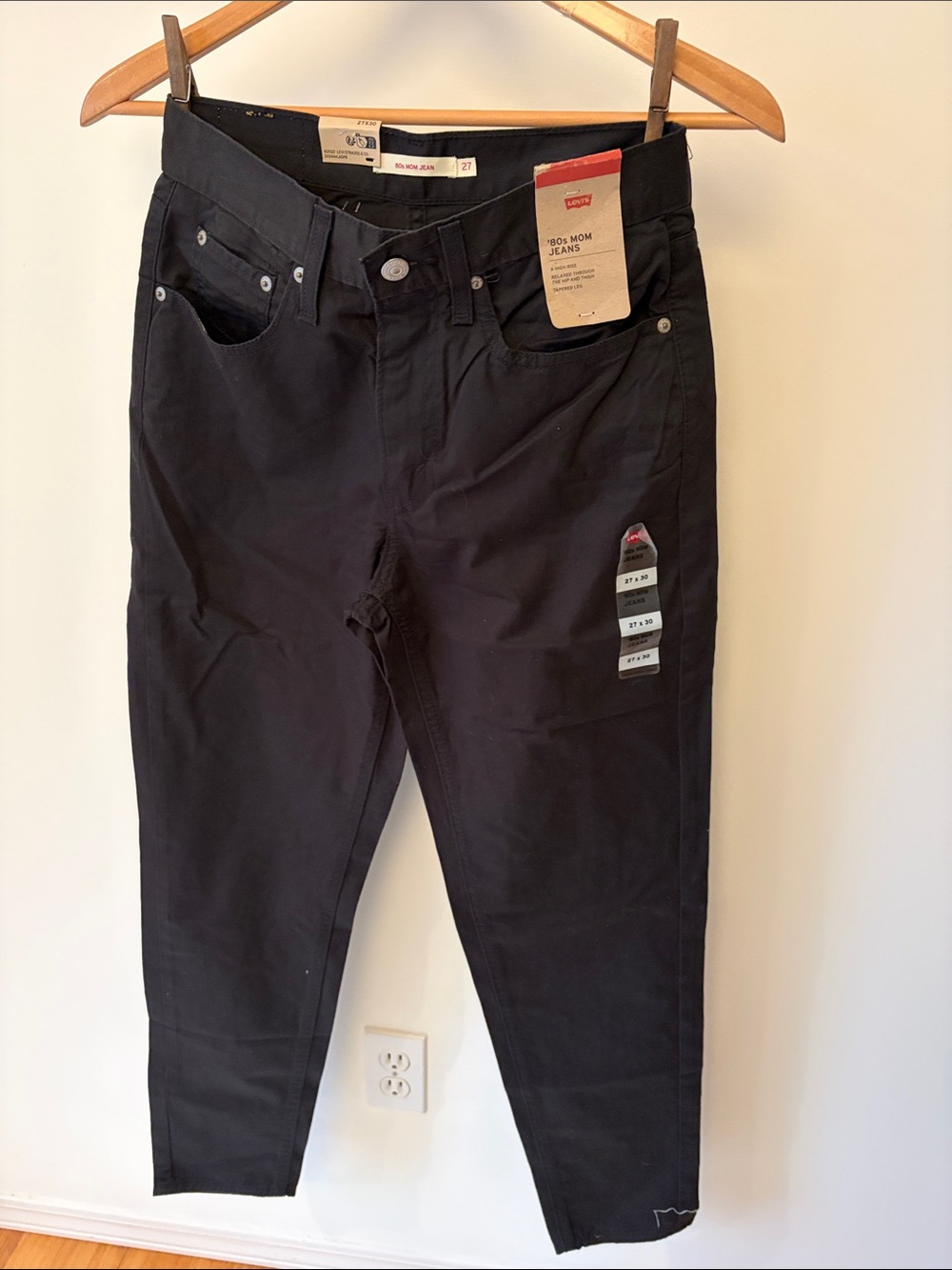 Levi's Black High-Rise Straight Jeans